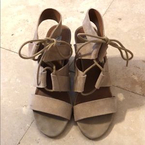 Steve Madden faux suede heels